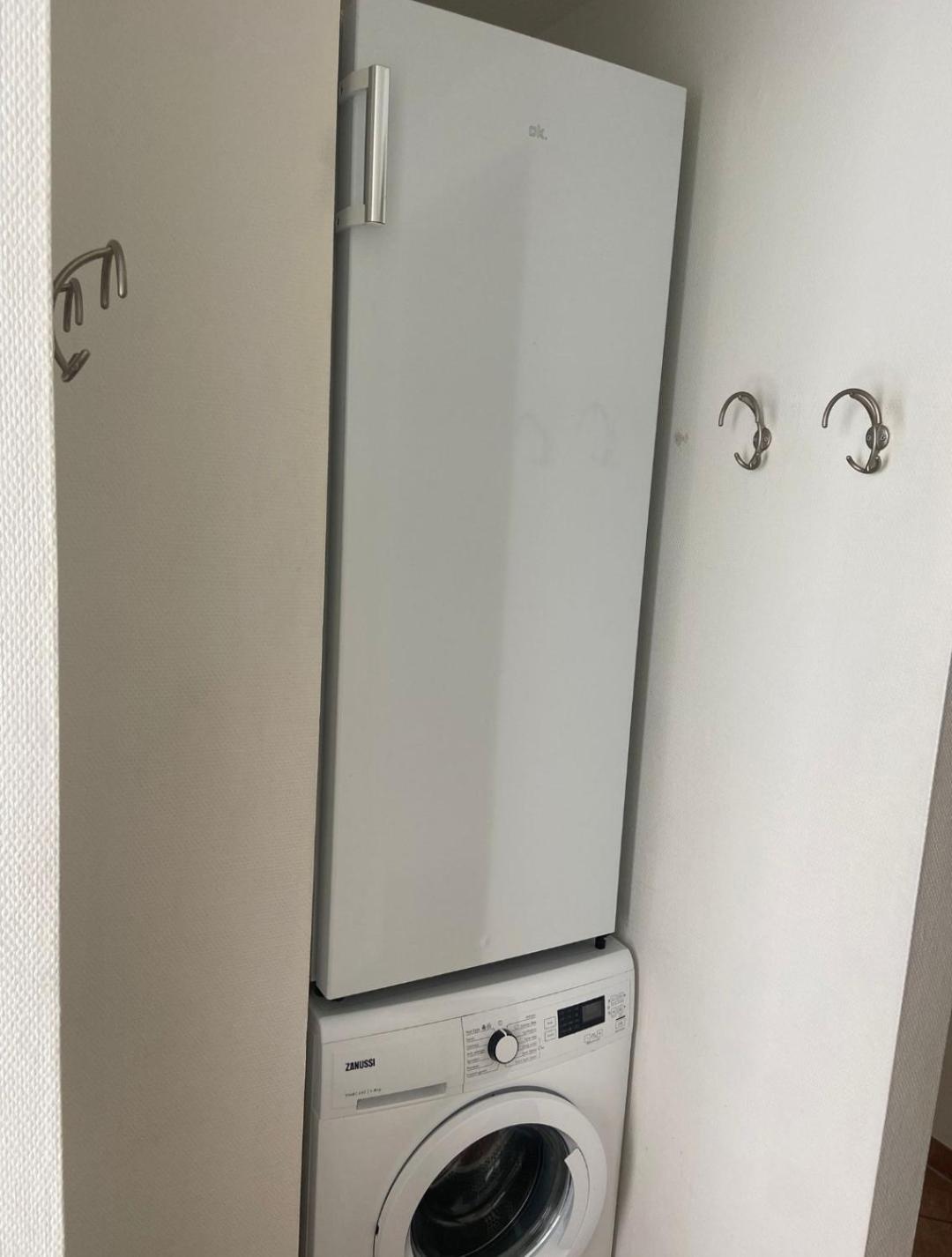 Huisje Finn, Met Grote Tuin En Veel Privacy Dirkshorn Extérieur photo